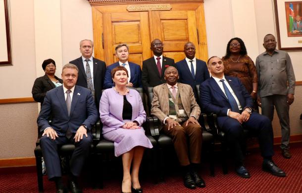 Russia’s Federal Council pays courtesy visit to Parliament