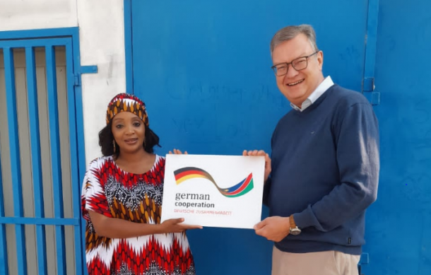 German Ambassador Dr. Thorsten Hutter assesses projects in northern Namibia
