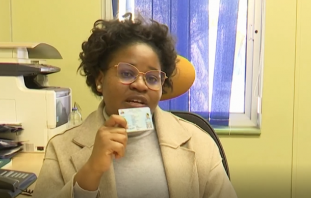 Journalists competing duties