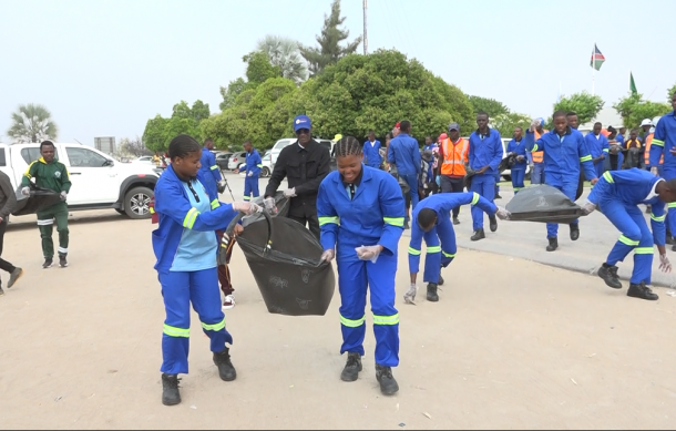 Youth unite to clean up Outapi Town