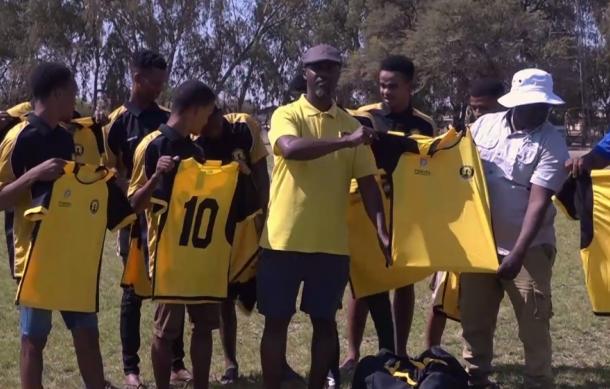 //Kharas Football chair calls for more sponsors