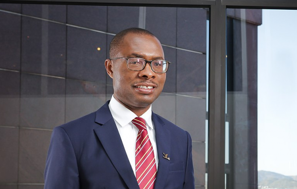 Finance Minister unveils tax cuts and budget reforms
