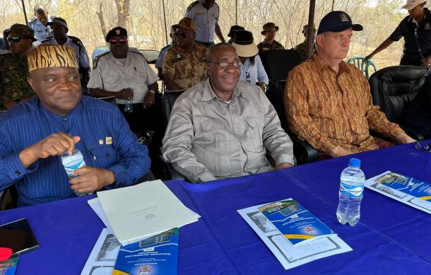 Minister Kawana promises completion of police accommodation on Impalila Island