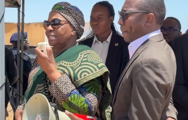VP visits Walvis Bay’s Otweya fire victims