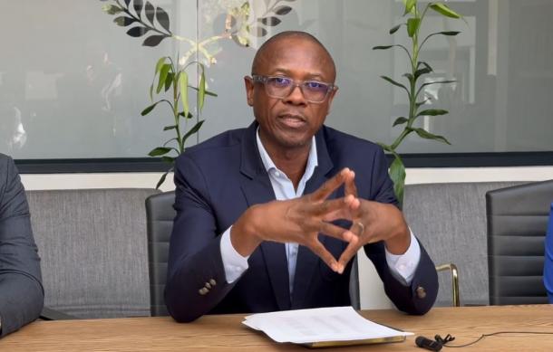 Sisa Namandje donates to less privileged