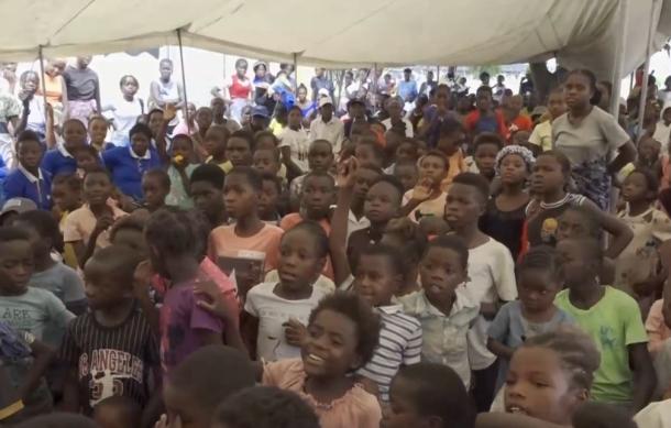 Katima Mulilo residents celebrate Christmas with 300 children in need