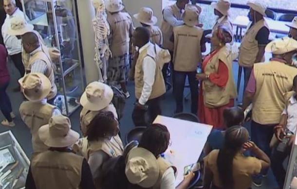 Cunene Governor visits UNAM’s School of Medicine at Hage Geingob Campus