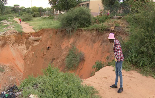 Rundu residents concerned over exposed sewer pipe