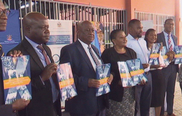 Health Minister launches emergency response plan, swears in new health council