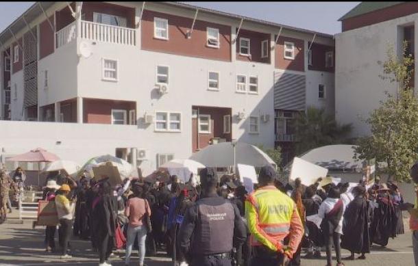 Institutions urged to cap student-teacher intake