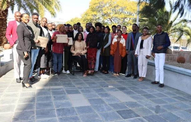 Health Ministry awards 52 scholarships