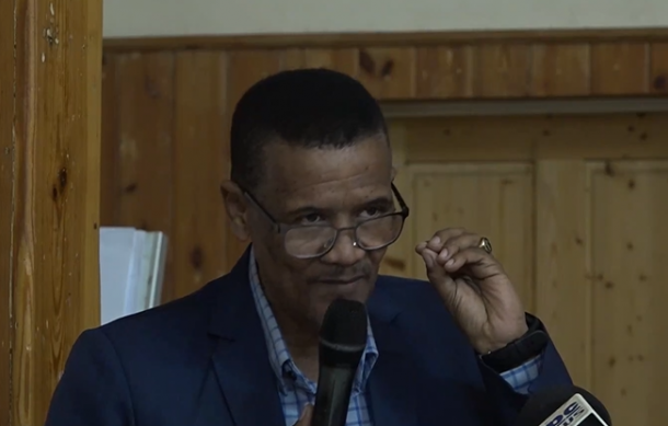 ||Kharas Governor vows non-interference in traditional matters