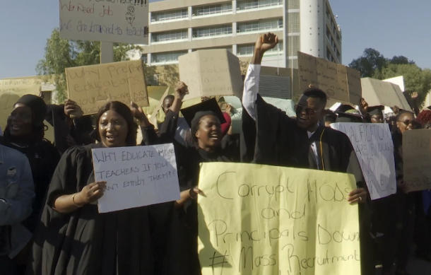 Ballotti acknowledges petition from unemployed teachers