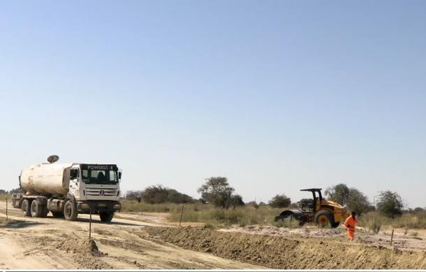 Oshikoto Regional Governor Kathindi inspects Engoyi-Omuntele Road